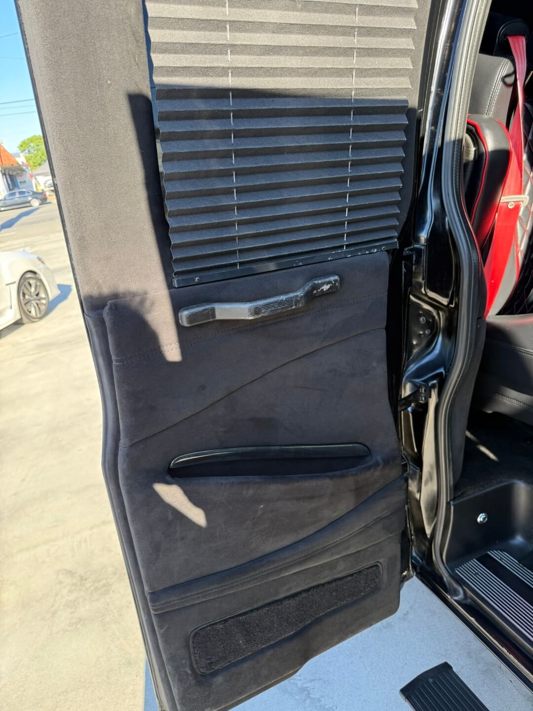 2018 Chevrolet Express 2500 photo 12