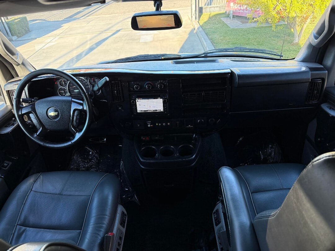 2018 Chevrolet Express 2500 photo 19