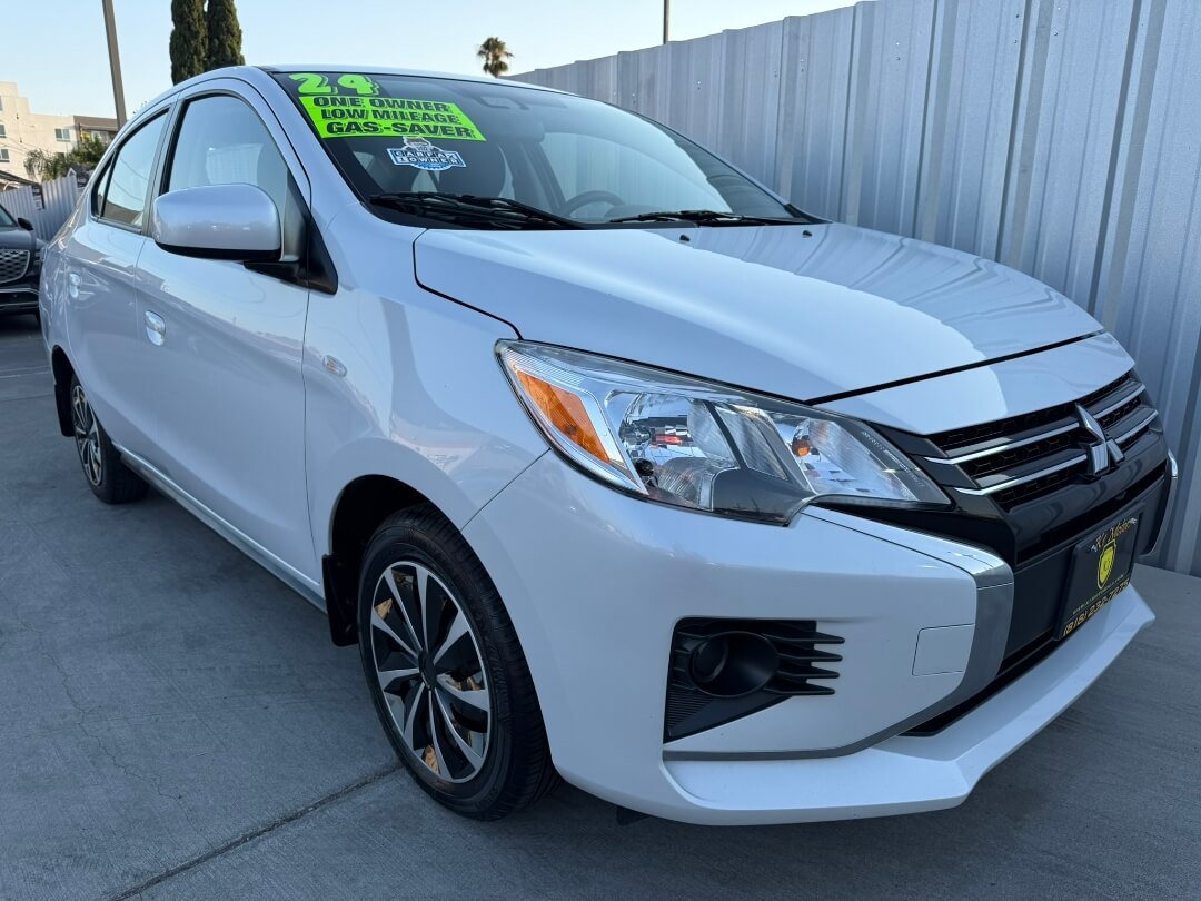2024 Mitsubishi Mirage G4 ES photo 2