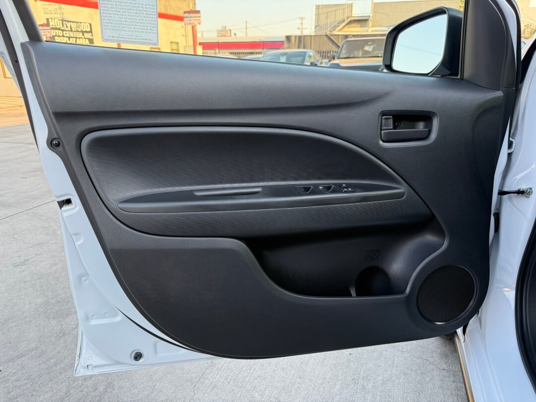 2024 Mitsubishi Mirage G4 ES photo 12