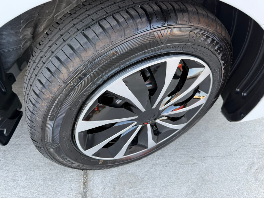 2024 Mitsubishi Mirage G4 ES photo 22