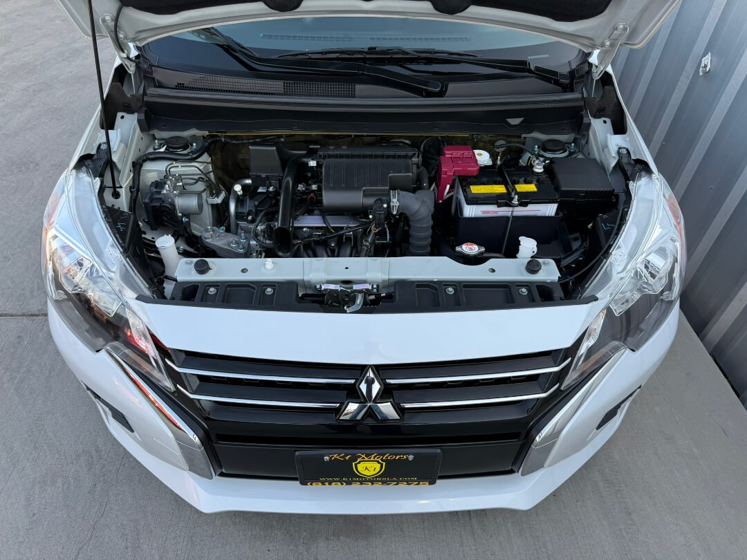 2024 Mitsubishi Mirage G4 ES photo 10