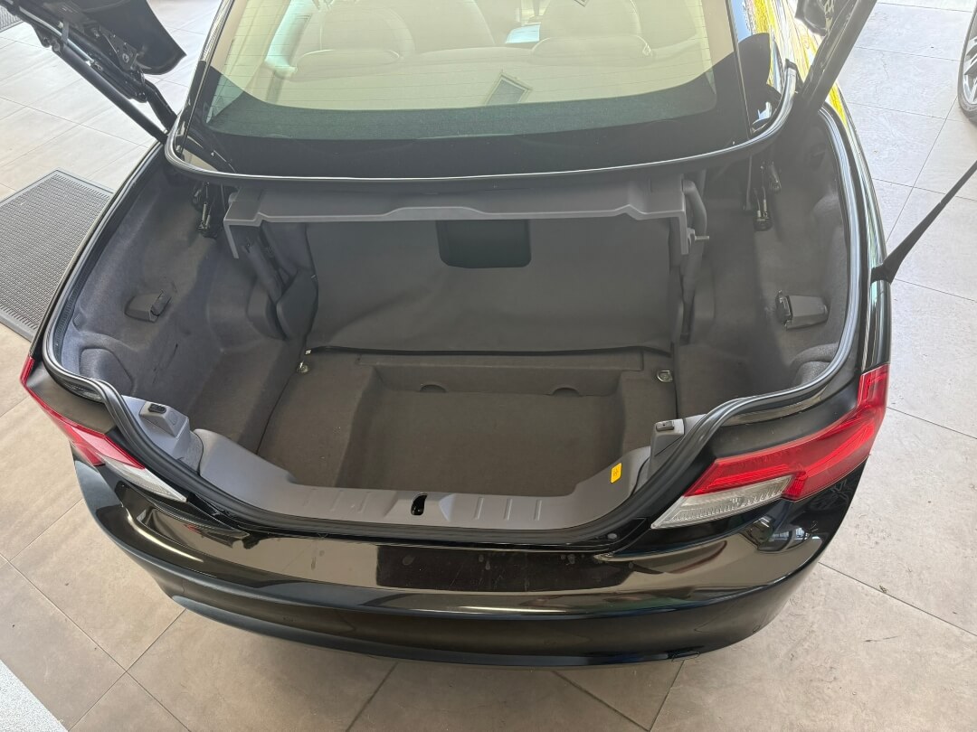 2012 Volvo C70 T5 photo 12