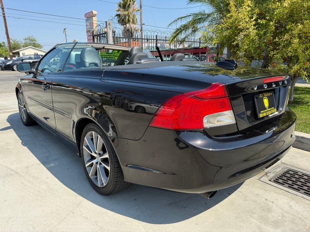 2012 Volvo C70 T5 photo 4