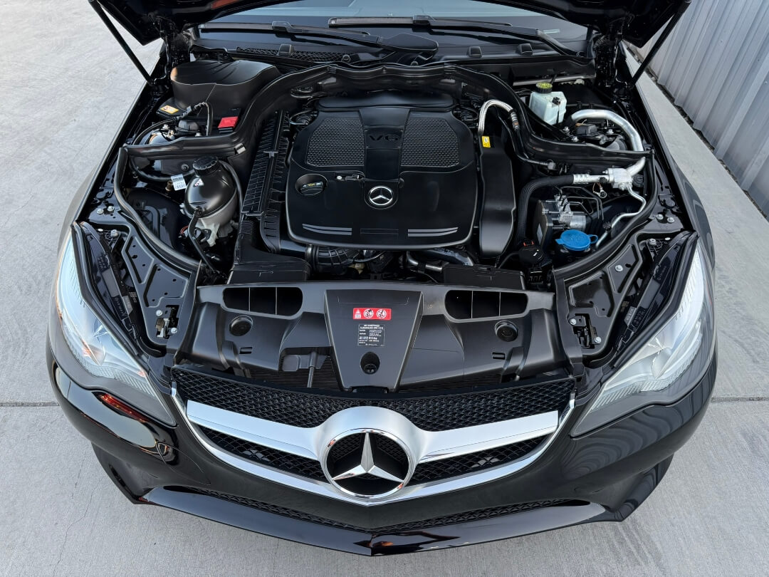 2014 Mercedes Benz E 350 photo 11