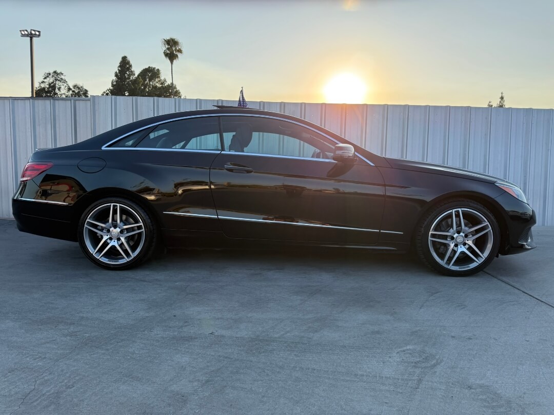 2014 Mercedes Benz E 350 photo 7