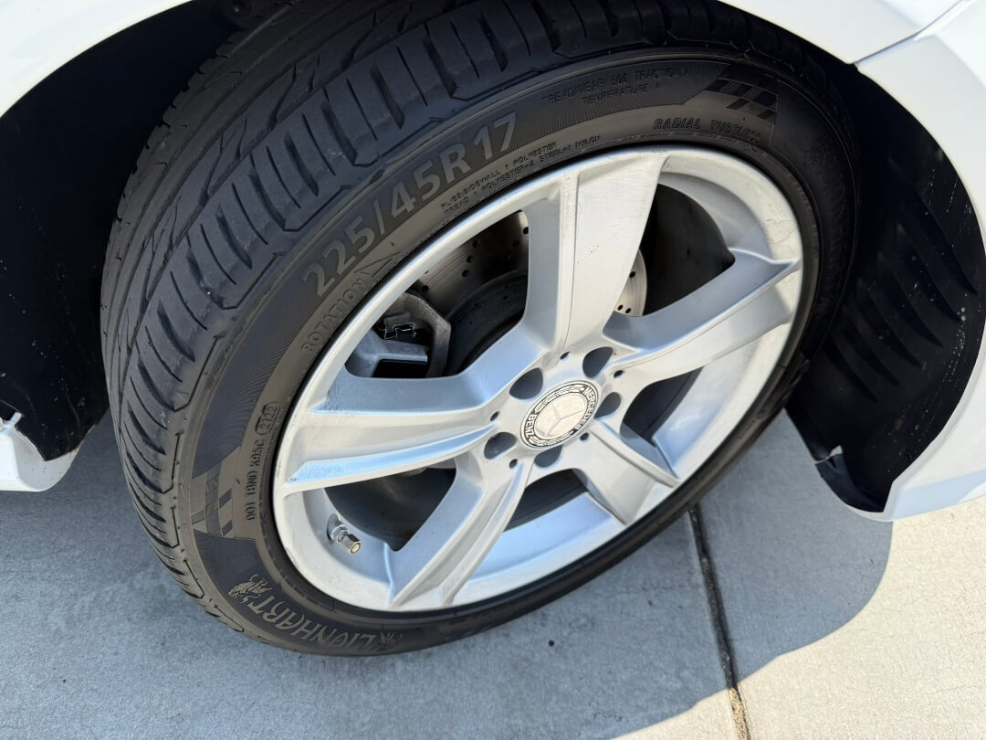 2015 Mercedes Benz C 250 photo 21