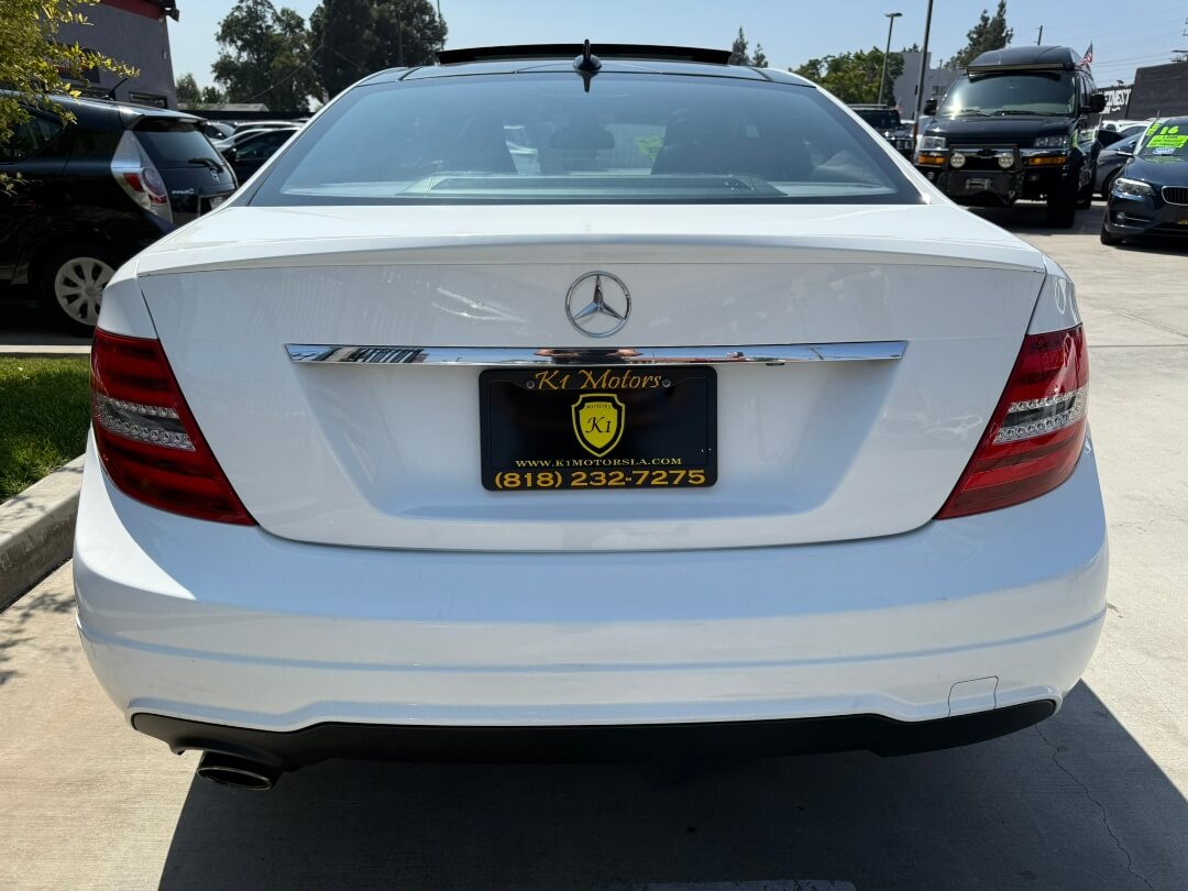 2015 Mercedes Benz C 250 photo 9