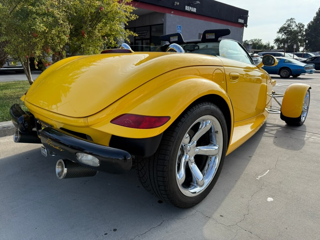 1999 Plymouth Prowler Base photo 5