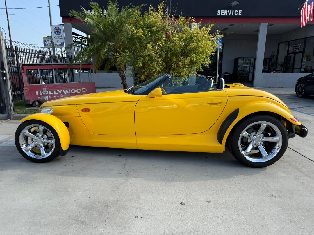 1999 Plymouth Prowler Base photo 7