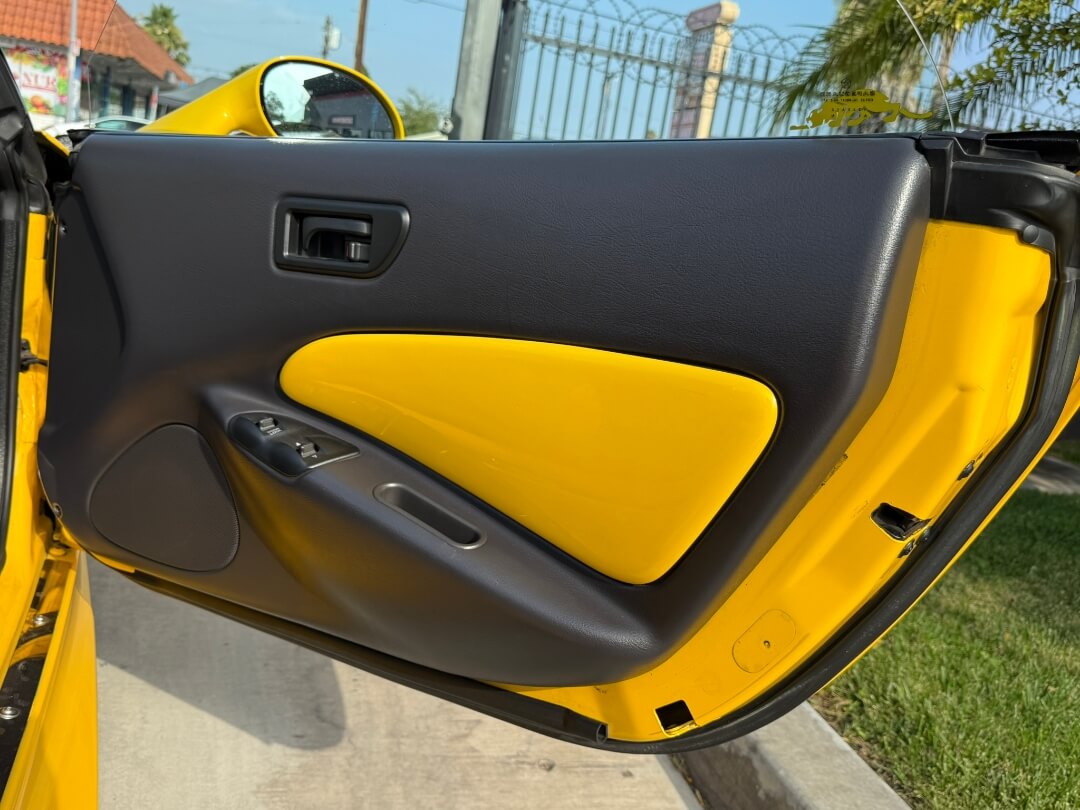 1999 Plymouth Prowler Base photo 11
