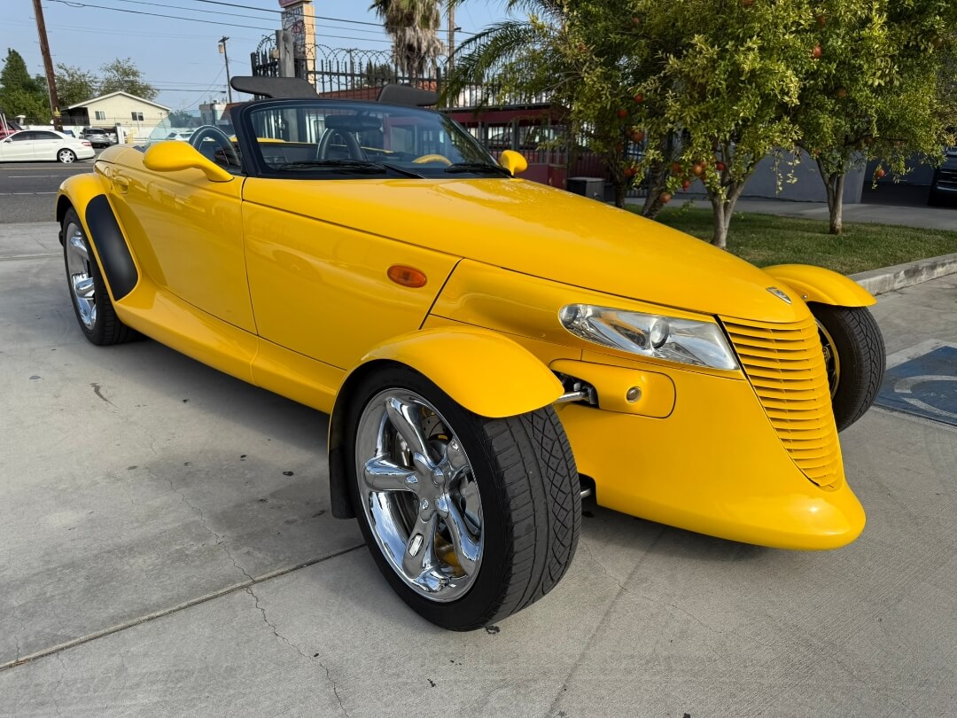 1999 Plymouth Prowler Base photo 2