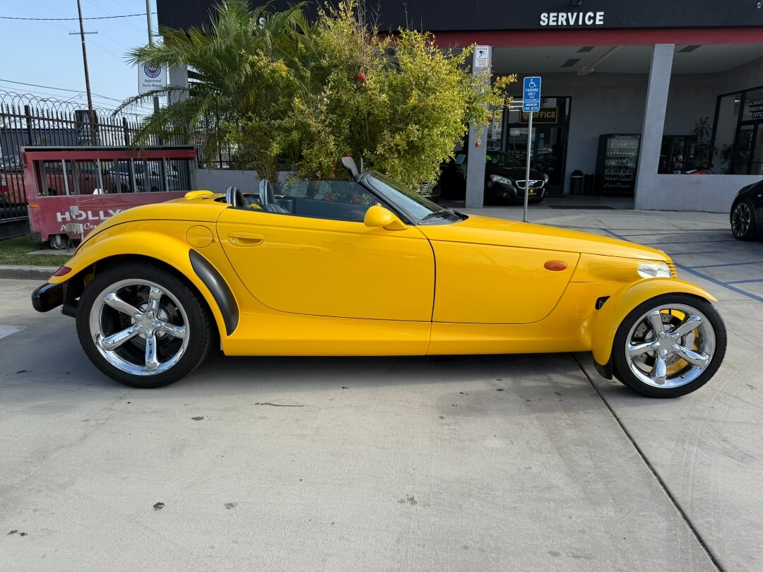 1999 Plymouth Prowler Base photo 6