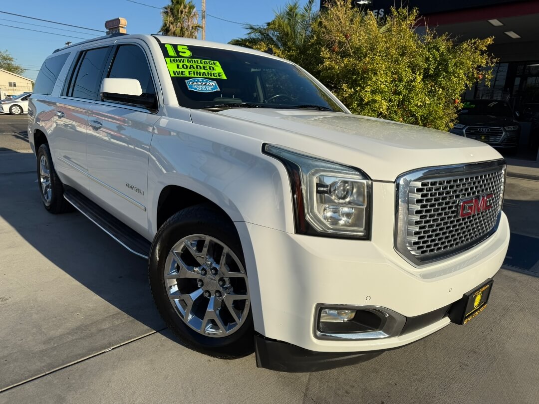 2015 GMC Yukon XL Denali's photo