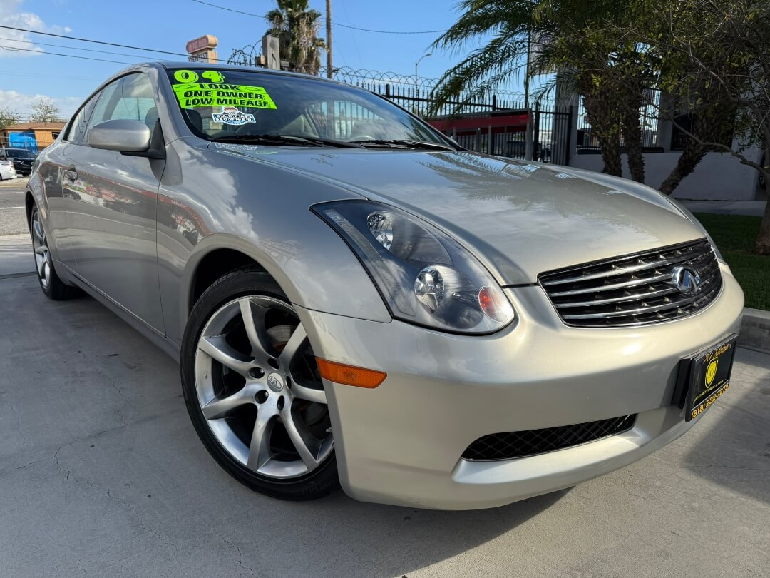 2004 INFINITI G35 Base