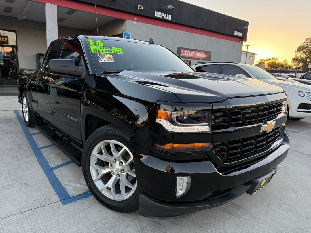 2016 Chevrolet Silverado 1500 Custom's photo