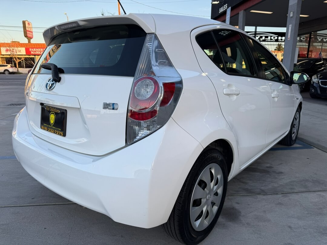 2012 Toyota Prius C Two