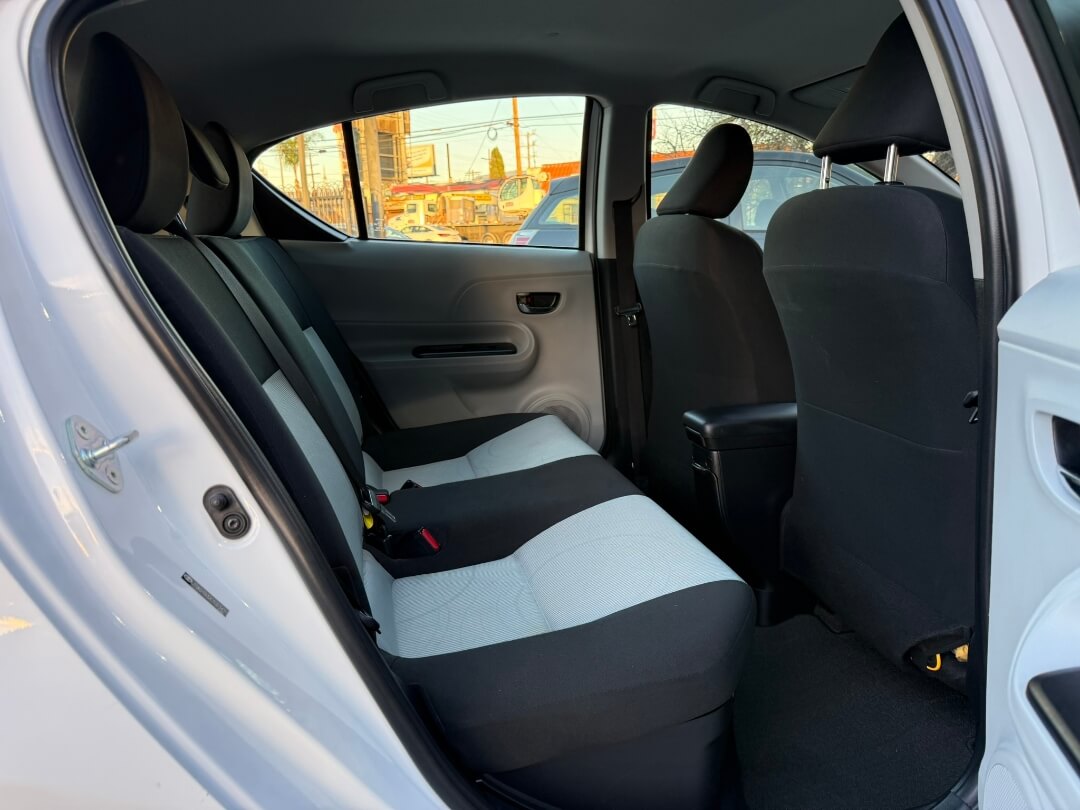 2012 Toyota Prius C Two