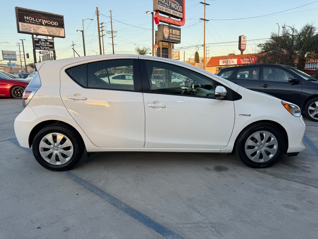 2012 Toyota Prius C Two