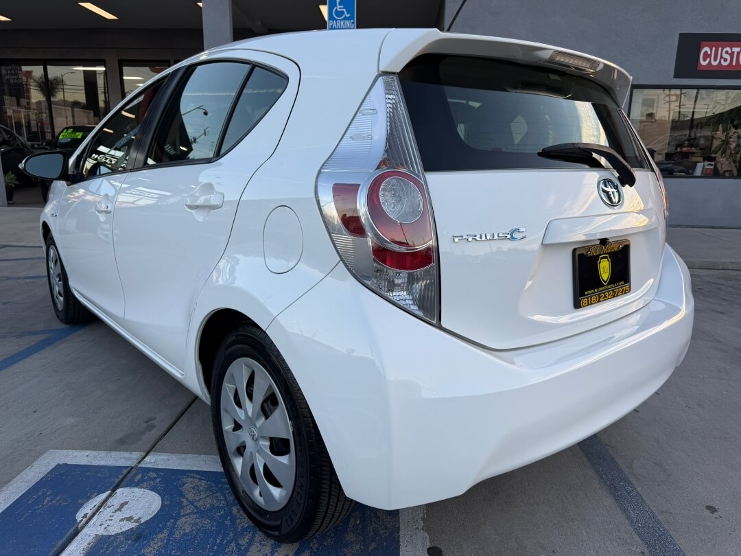 2012 Toyota Prius C Two