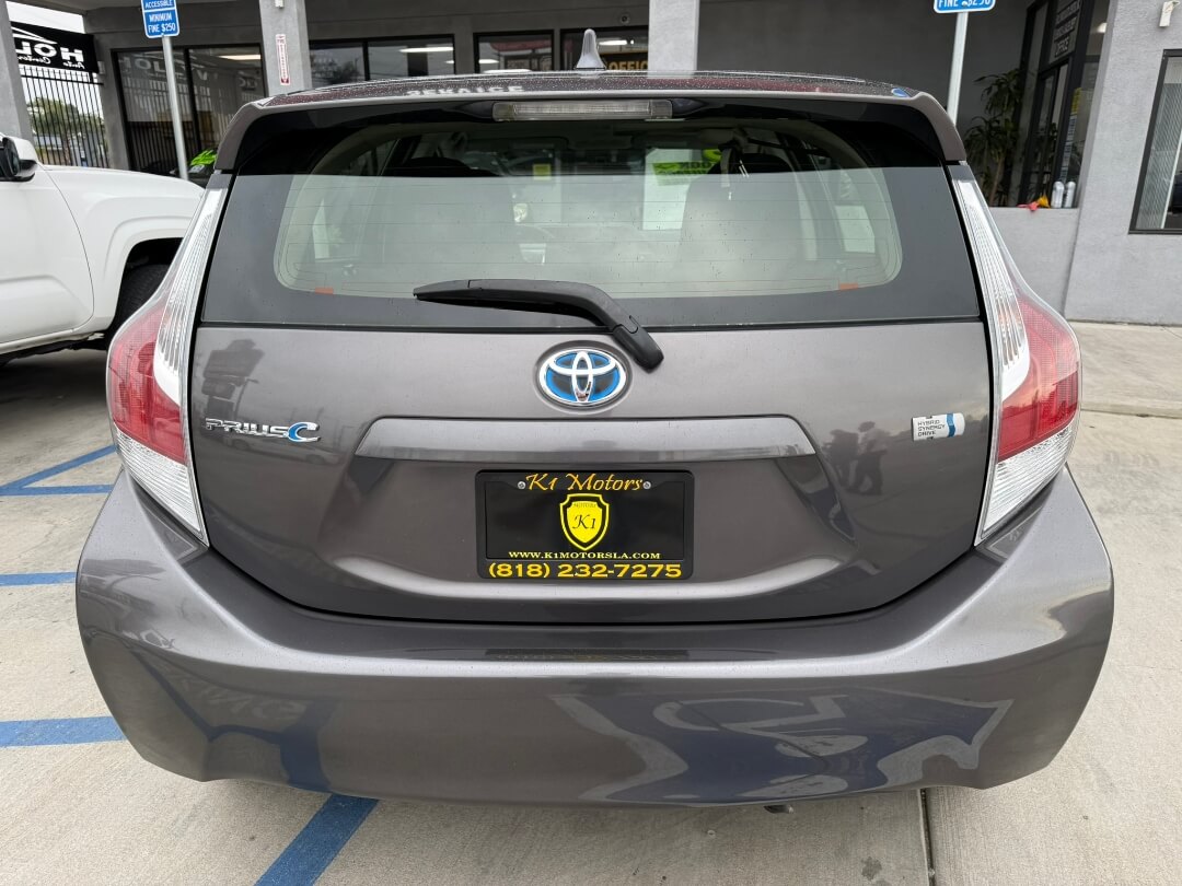 2015 Toyota Prius C One