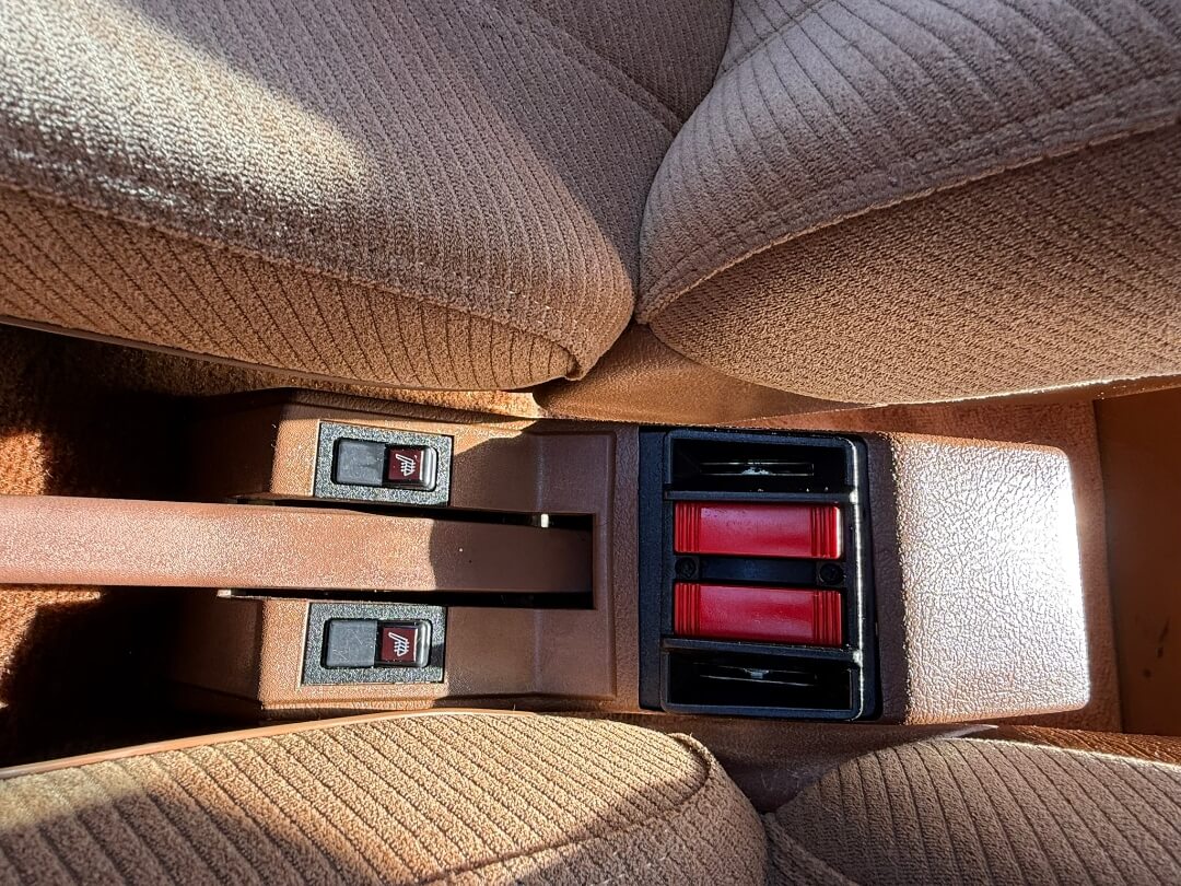 1987 Volvo 240 DL