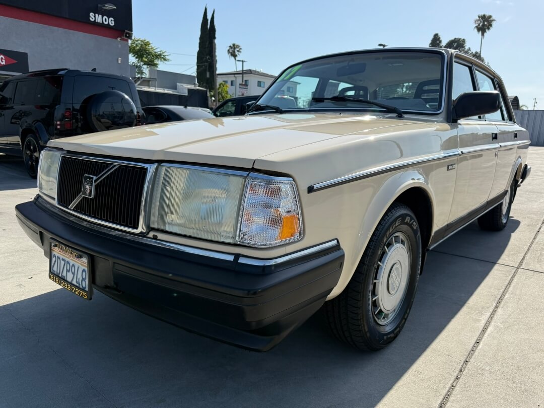 1987 Volvo 240 DL