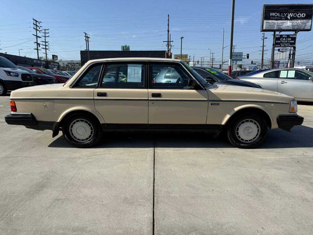 1987 Volvo 240 DL
