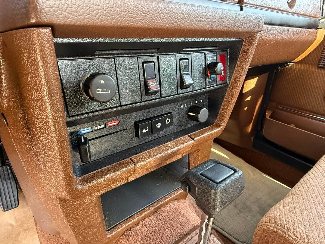 1987 Volvo 240 DL