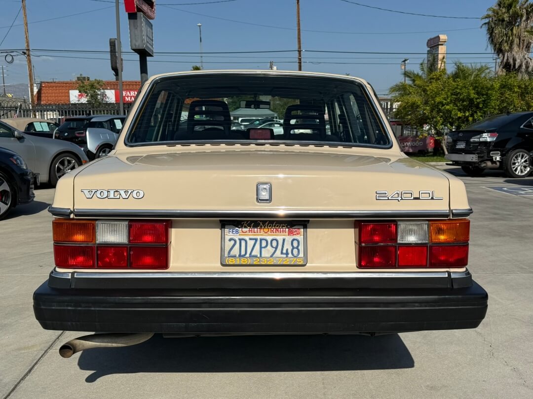 1987 Volvo 240 DL