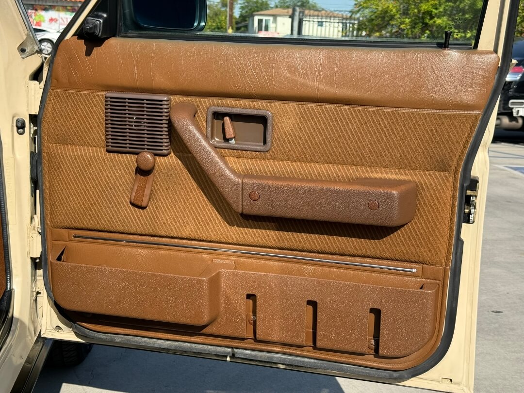 1987 Volvo 240 DL