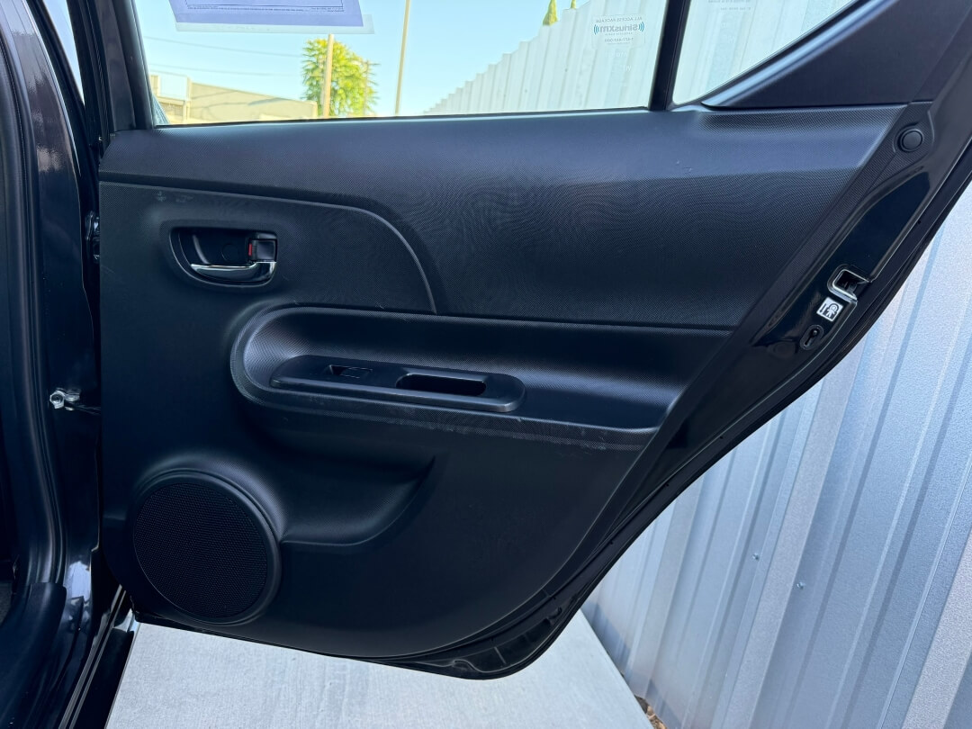 2016 Toyota Prius C Three