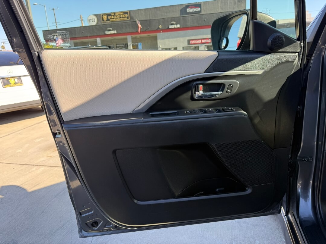 2014 Mazda Mazda5 Touring