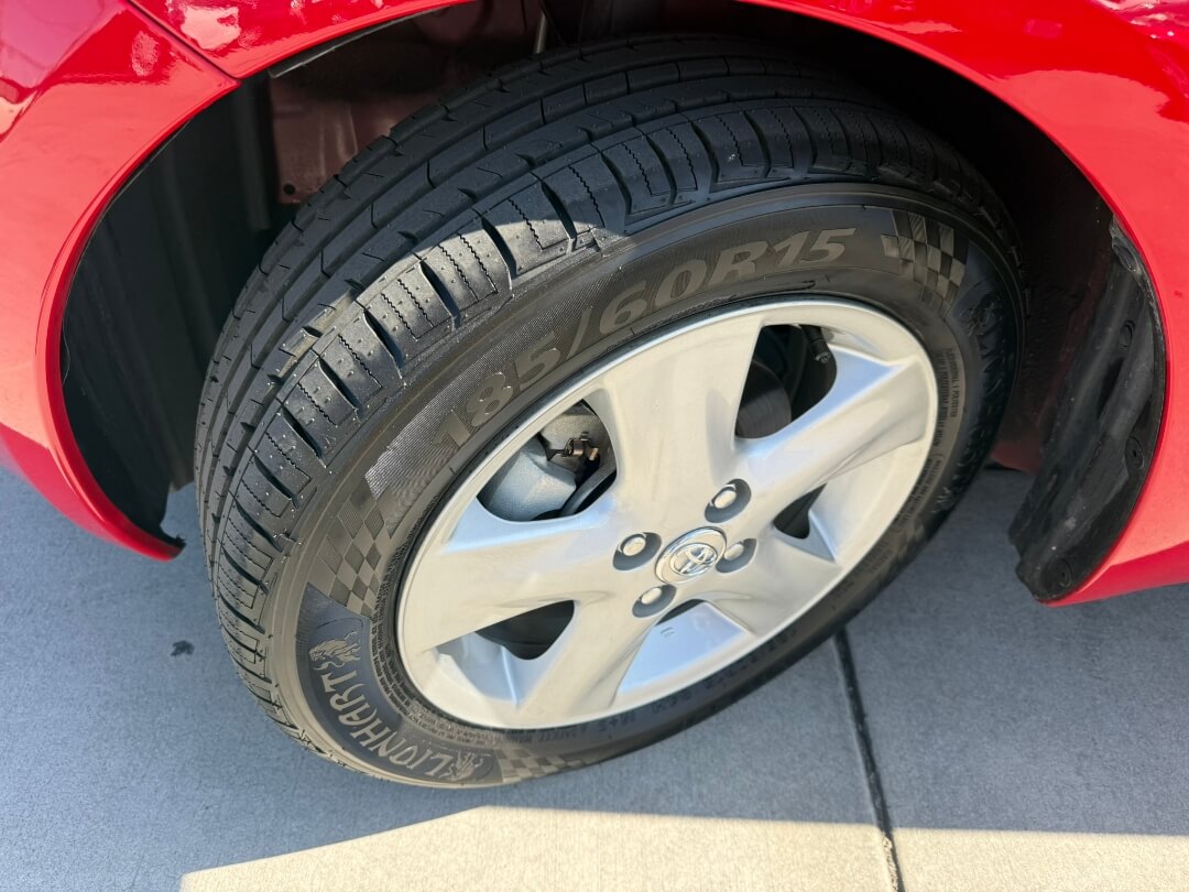 2007 Toyota Yaris Base