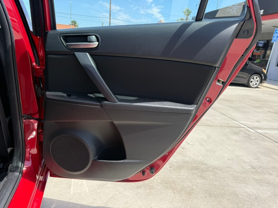 2013 Mazda Mazda3 I Touring