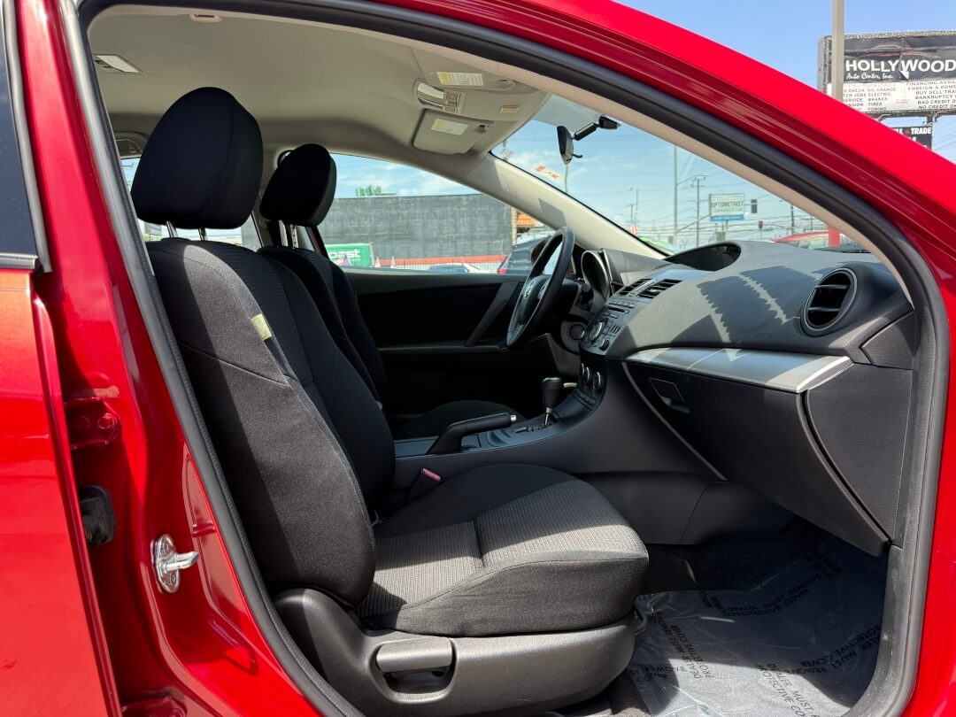 2013 Mazda Mazda3 I Touring