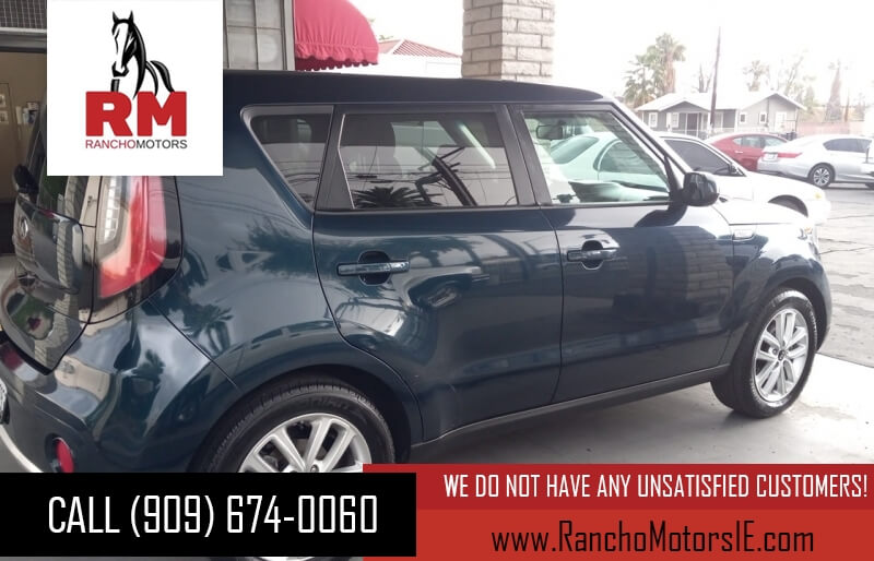 2017 Kia Soul 2.0L + 6 A/T's photo
