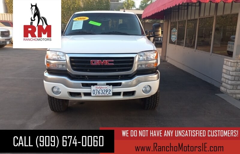 2006 GMC Sierra SLE1 4WD Crew Cab SWB's photo