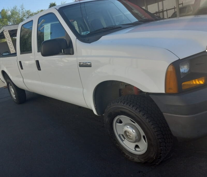 2006 Ford F-250 XL 4x4 Crew Cab SWB's photo