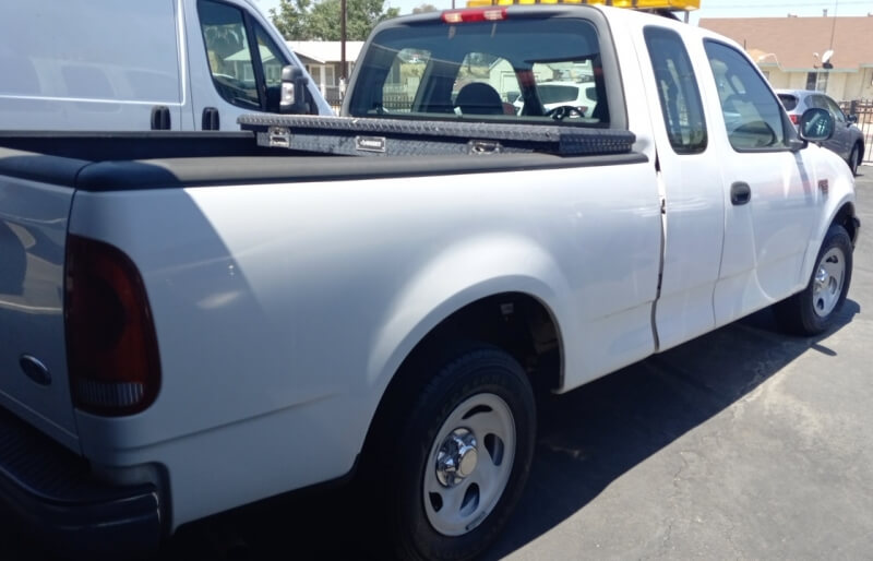 2004 Ford F-150 XL SuperCab LWB Styleside's photo