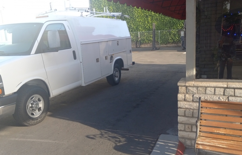 2013 Chevrolet Express G3500 - Photo 6