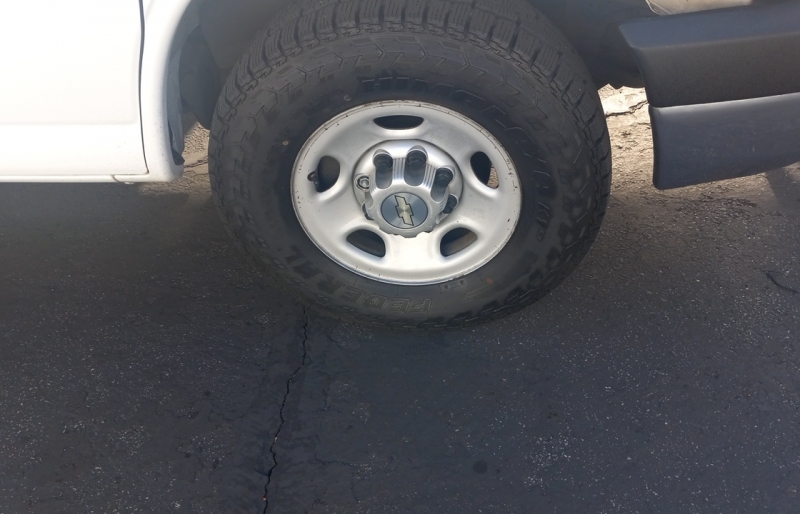2013 Chevrolet Express G3500 - Photo 27