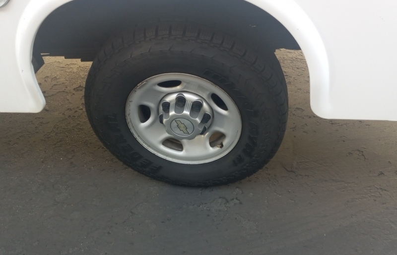 2013 Chevrolet Express G3500 - Photo 29