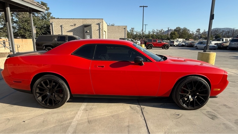 2010 Dodge Challenger SE - Photo 9