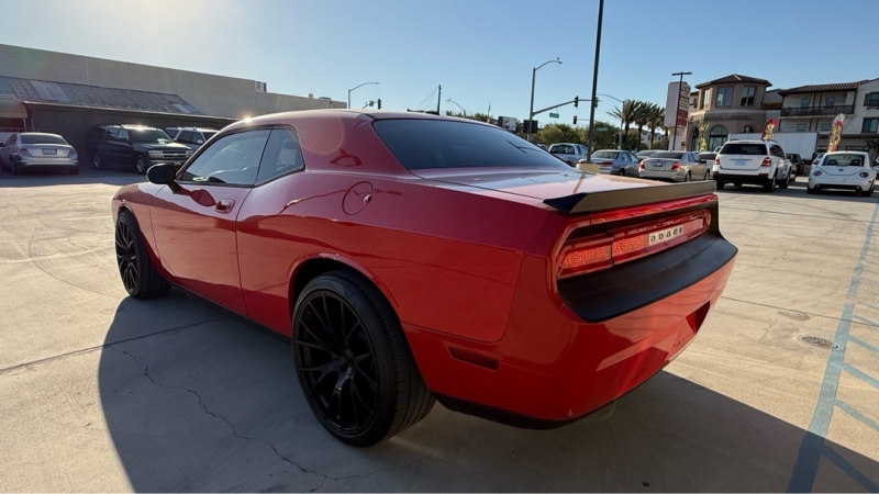 2010 Dodge Challenger SE - Photo 6
