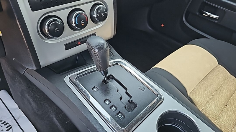 2010 Dodge Challenger SE - Photo 15
