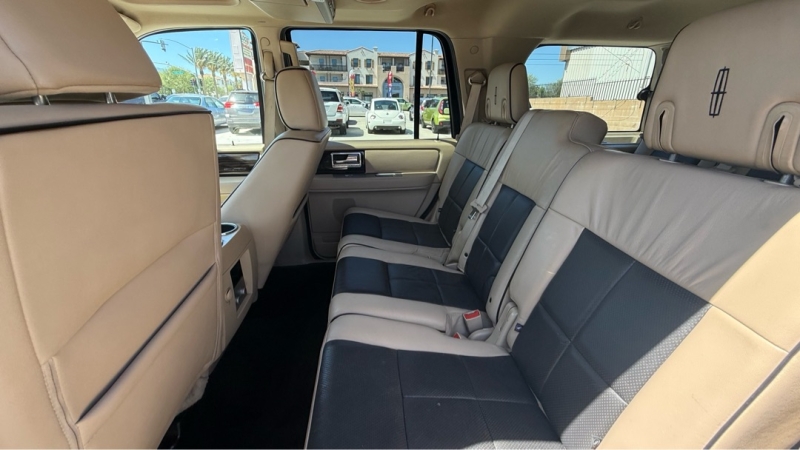 2008 Lincoln Navigator Luxury - Photo 23