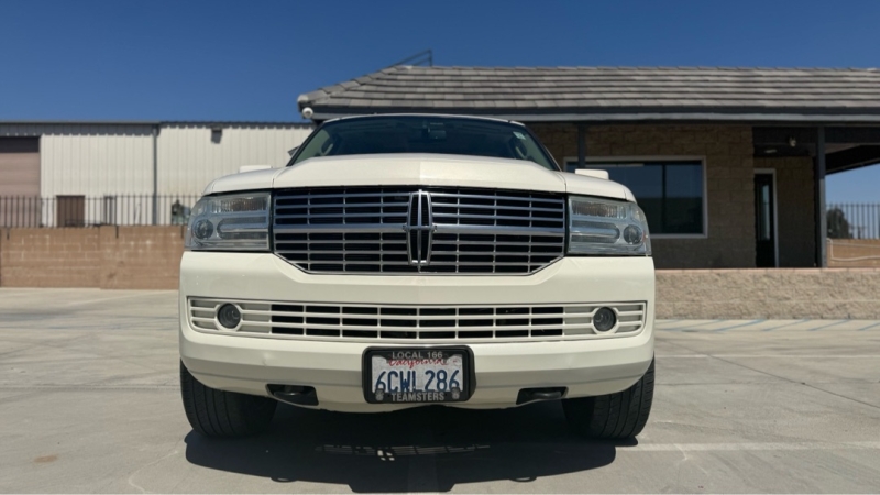 2008 Lincoln Navigator Luxury - Photo 2