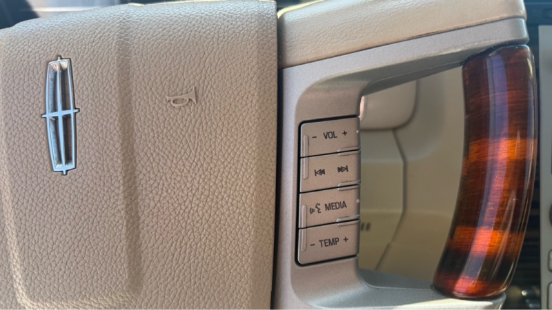 2008 Lincoln Navigator Luxury - Photo 19