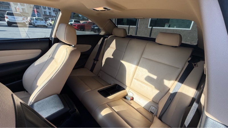 2009 BMW 1 Series 128i - Photo 17